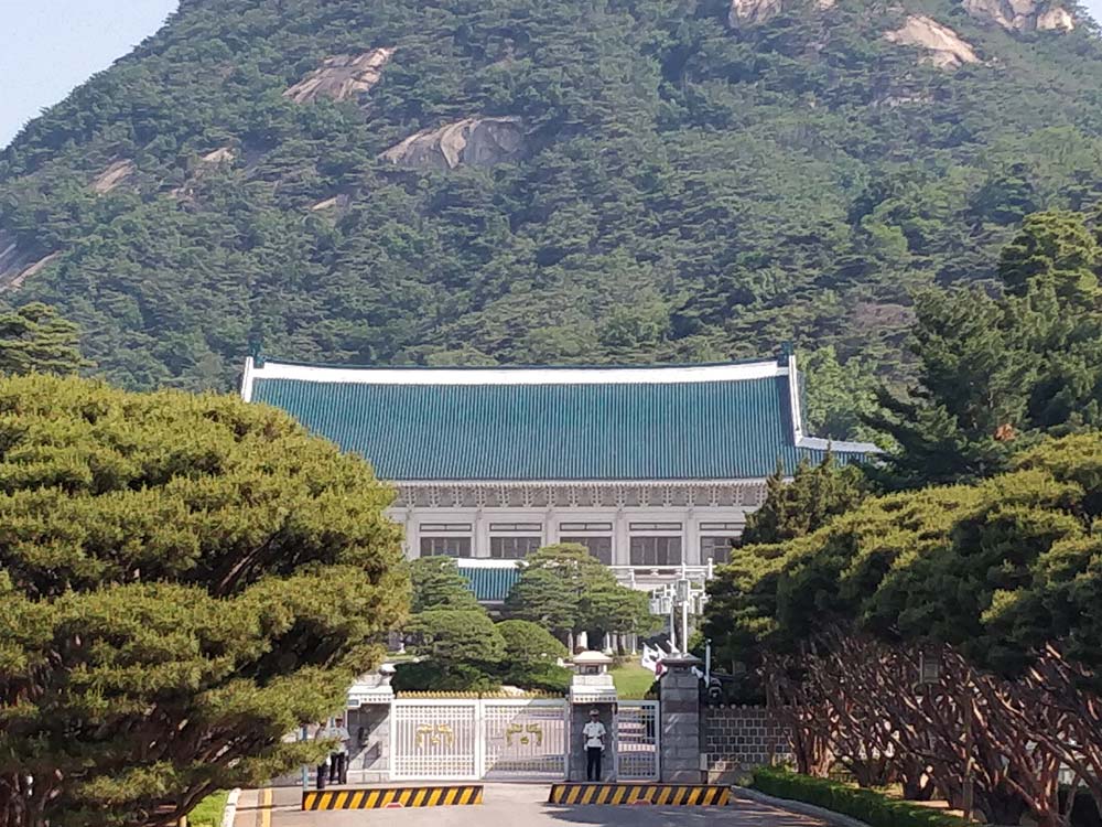 青瓦臺1.jpg